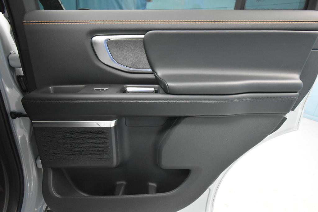 new 2026 Ford Expedition car, priced at $81,541