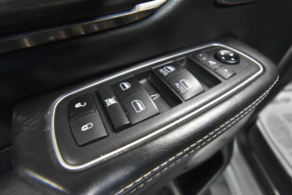 used 2021 Ram 1500 car, priced at $44,755