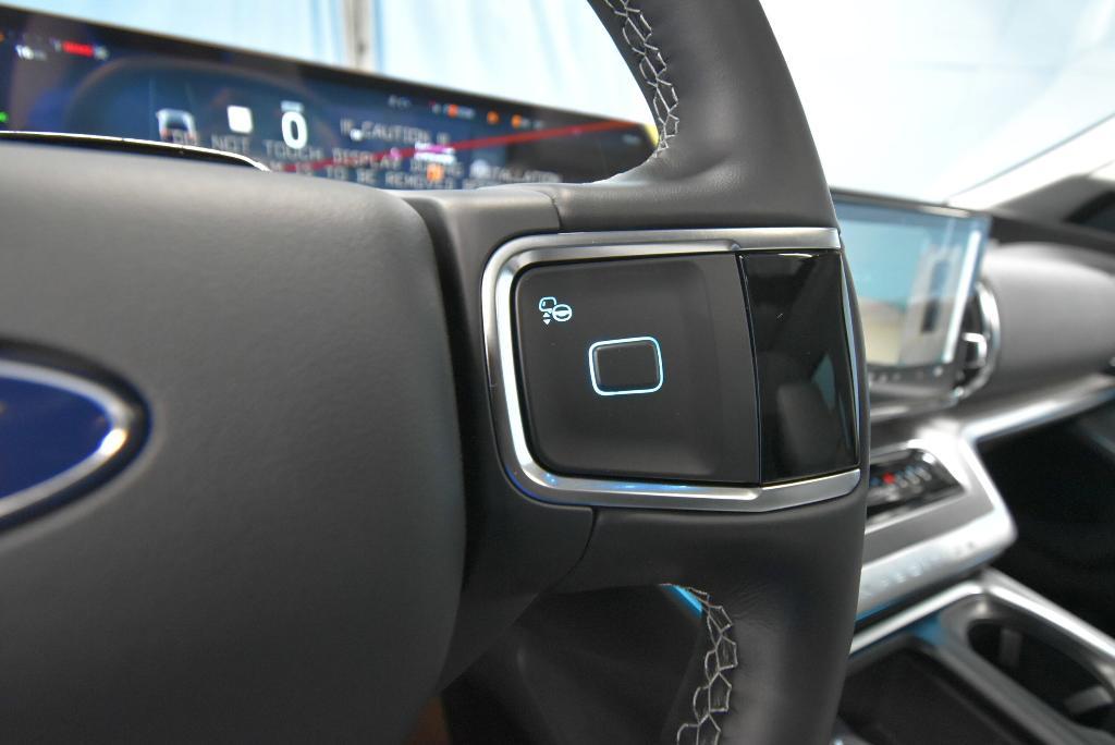 new 2026 Ford Expedition car, priced at $88,104