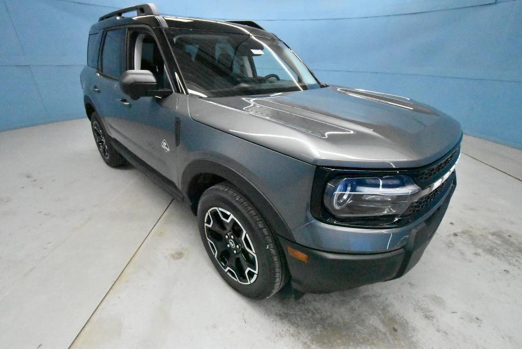 new 2025 Ford Bronco Sport car, priced at $33,400