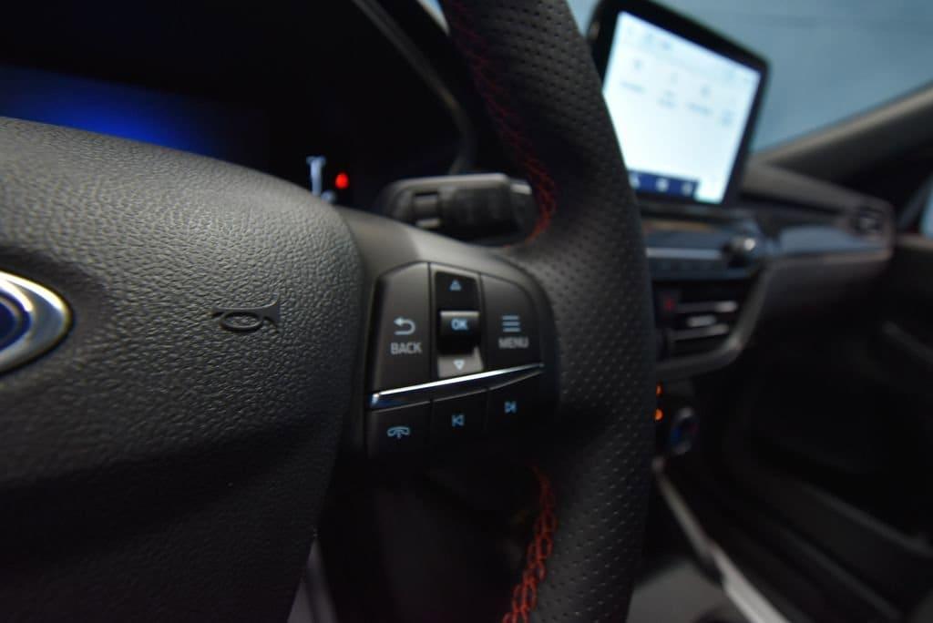 used 2025 Ford Escape car, priced at $29,560