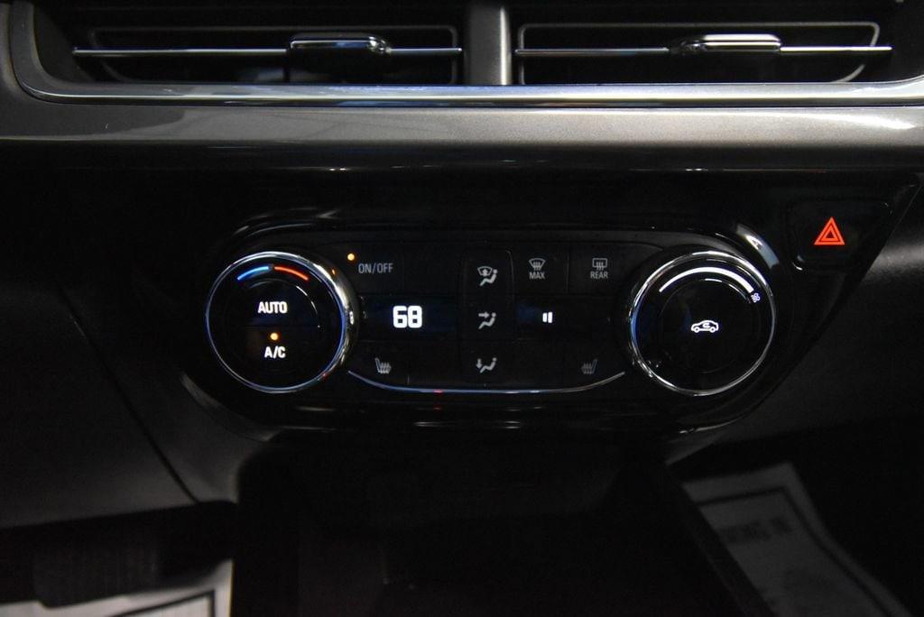 used 2025 Chevrolet Trax car, priced at $23,984