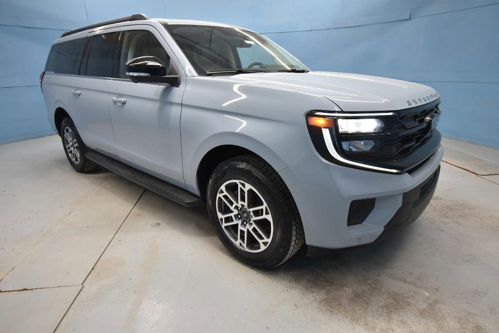 new 2026 Ford Expedition Max car, priced at $75,748