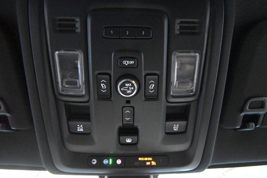 used 2021 Chevrolet Suburban car, priced at $42,005