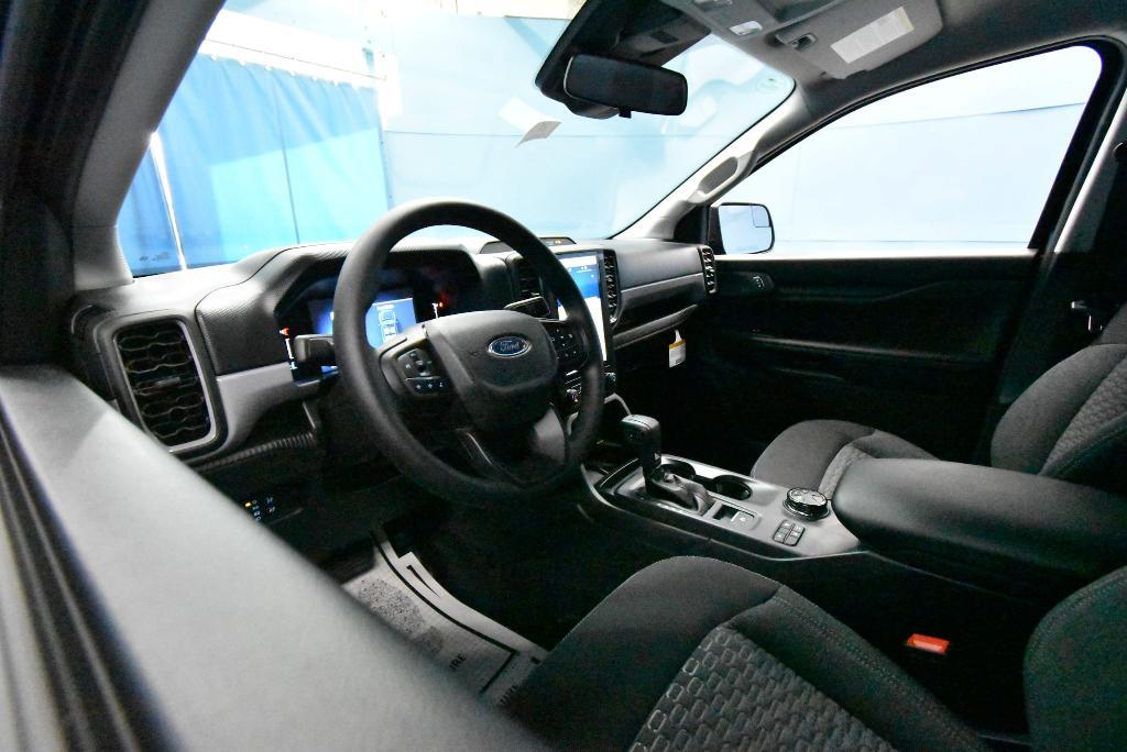 new 2025 Ford Ranger car, priced at $33,539