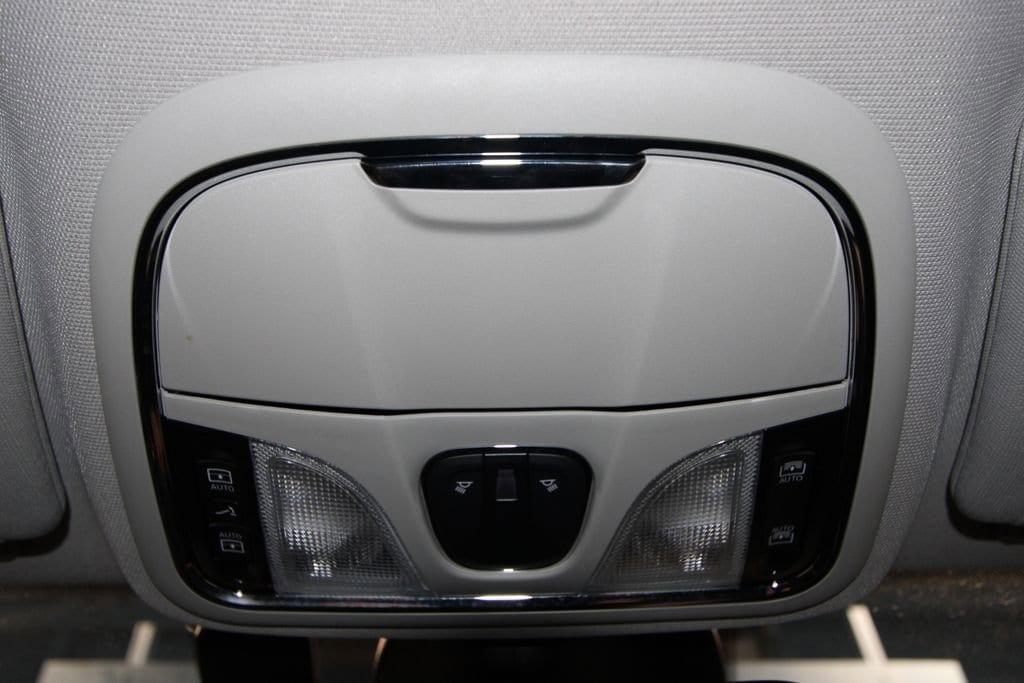 used 2022 Jeep Cherokee car, priced at $25,537