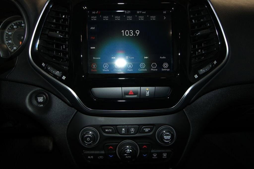 used 2022 Jeep Cherokee car, priced at $25,537