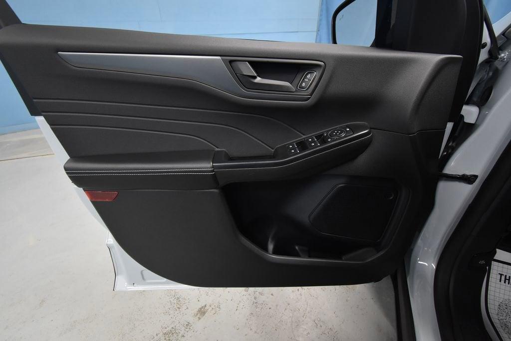 used 2025 Ford Escape car, priced at $27,484