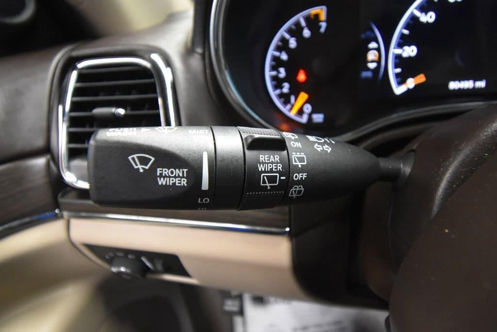 used 2020 Jeep Grand Cherokee car, priced at $24,367