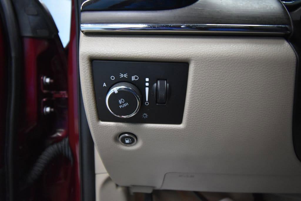 used 2020 Jeep Grand Cherokee car, priced at $24,367