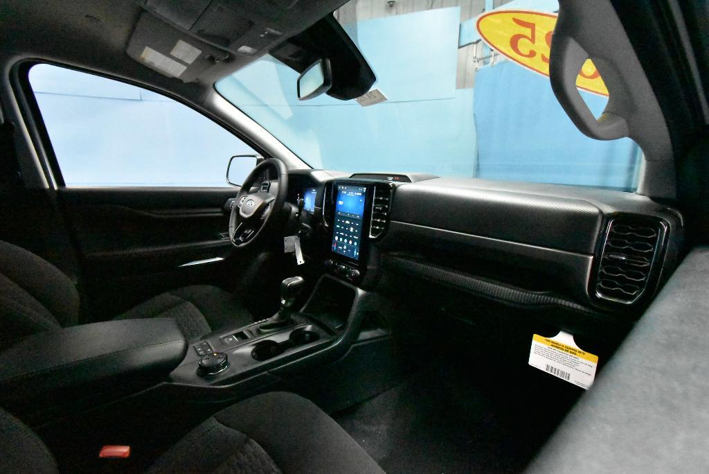 new 2025 Ford Ranger car, priced at $33,547