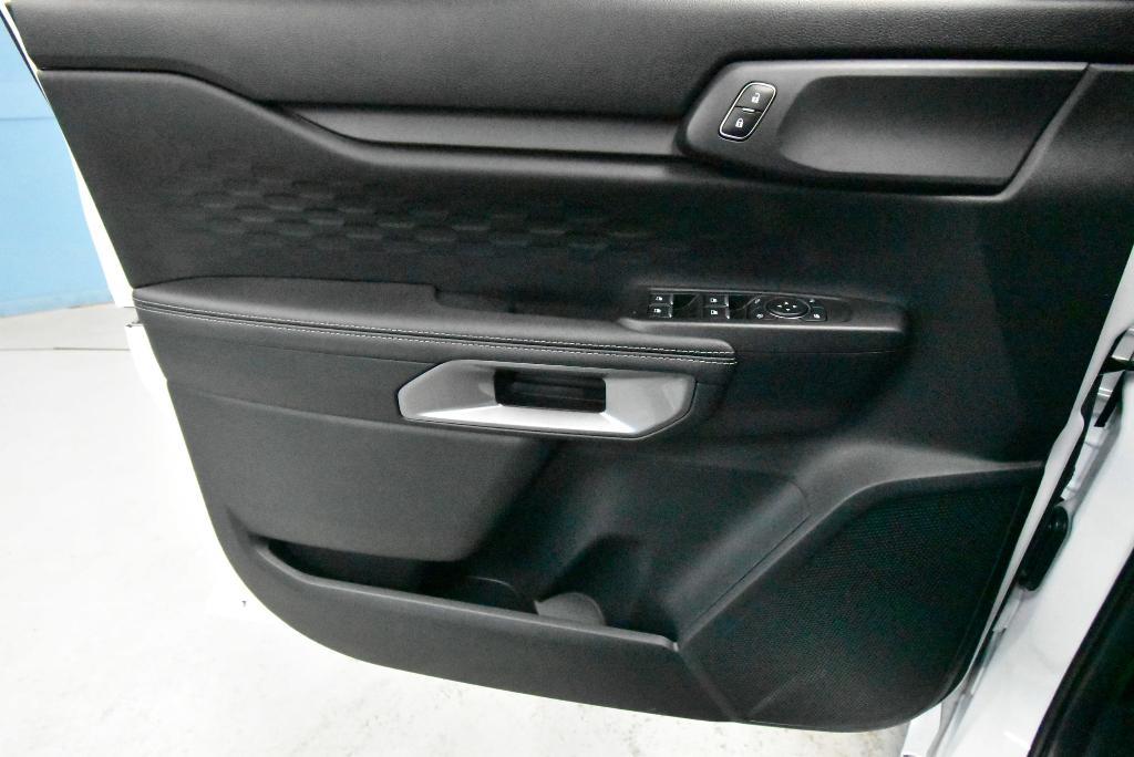 new 2025 Ford Ranger car, priced at $33,547