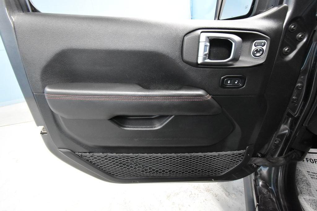used 2021 Jeep Gladiator car, priced at $37,940