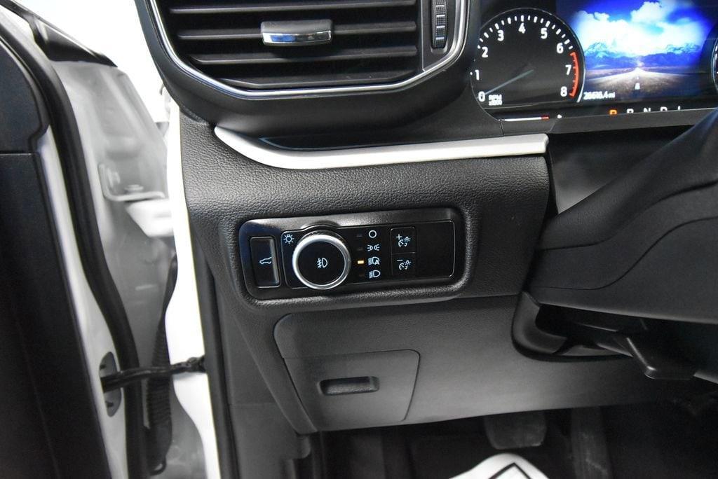 used 2023 Ford Explorer car, priced at $35,984