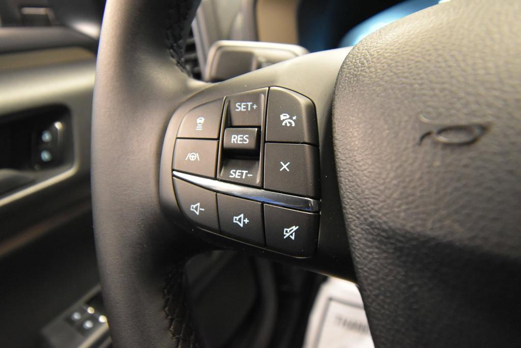 new 2025 Ford Bronco Sport car, priced at $30,080