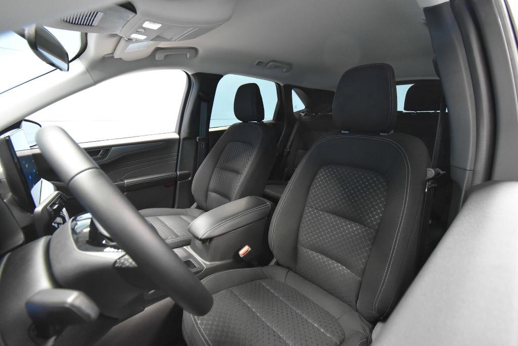 new 2026 Ford Escape car, priced at $29,271