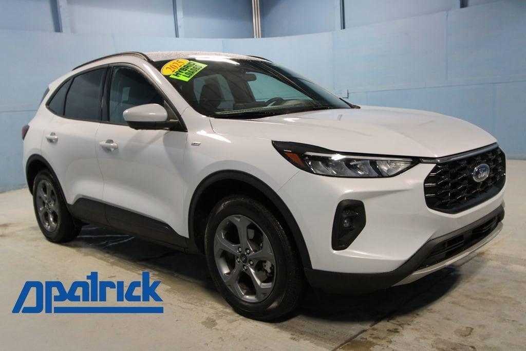 used 2025 Ford Escape car, priced at $29,455