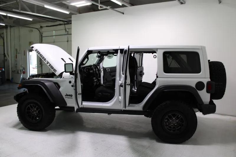 used 2022 Jeep Wrangler Unlimited car, priced at $41,900