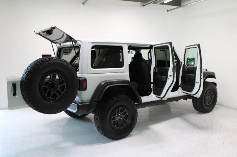 used 2022 Jeep Wrangler Unlimited car, priced at $41,900