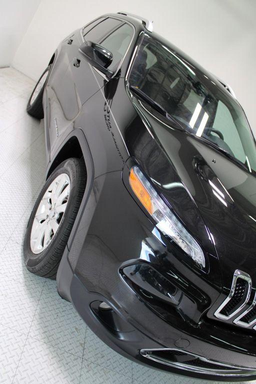 used 2014 Jeep Cherokee car, priced at $13,900