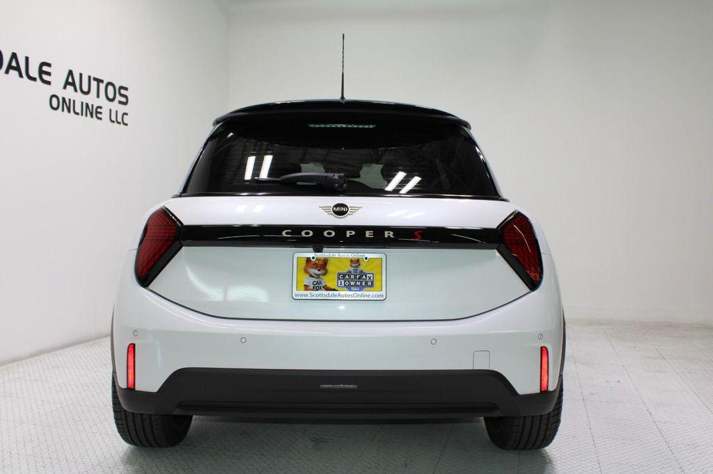 used 2025 MINI Hardtop car, priced at $34,900