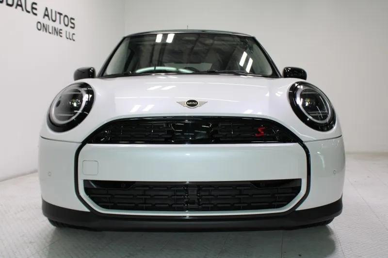 used 2025 MINI Hardtop car, priced at $34,900