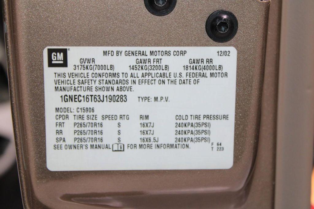 used 2003 Chevrolet Suburban car, priced at $14,900