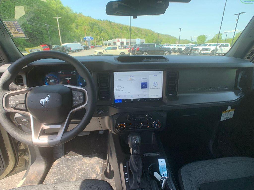 new 2025 Ford Bronco car, priced at $42,098