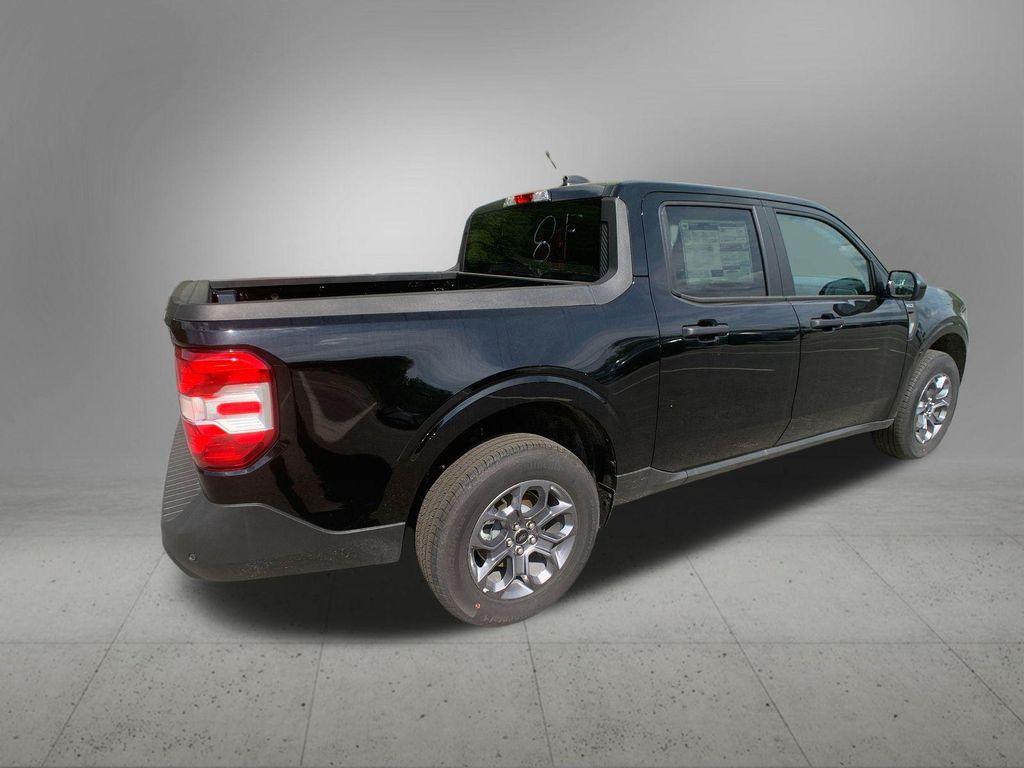 new 2025 Ford Maverick car, priced at $33,361