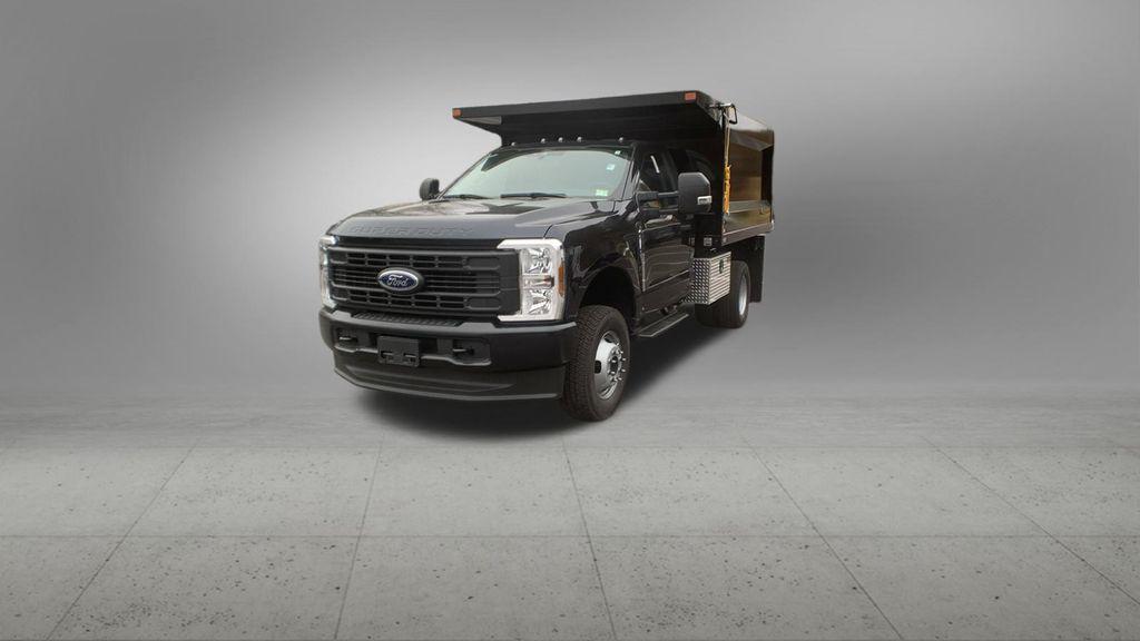 new 2024 Ford F-350 car, priced at $69,865