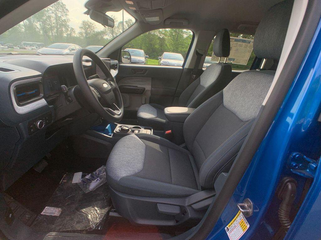 new 2025 Ford Maverick car, priced at $31,564