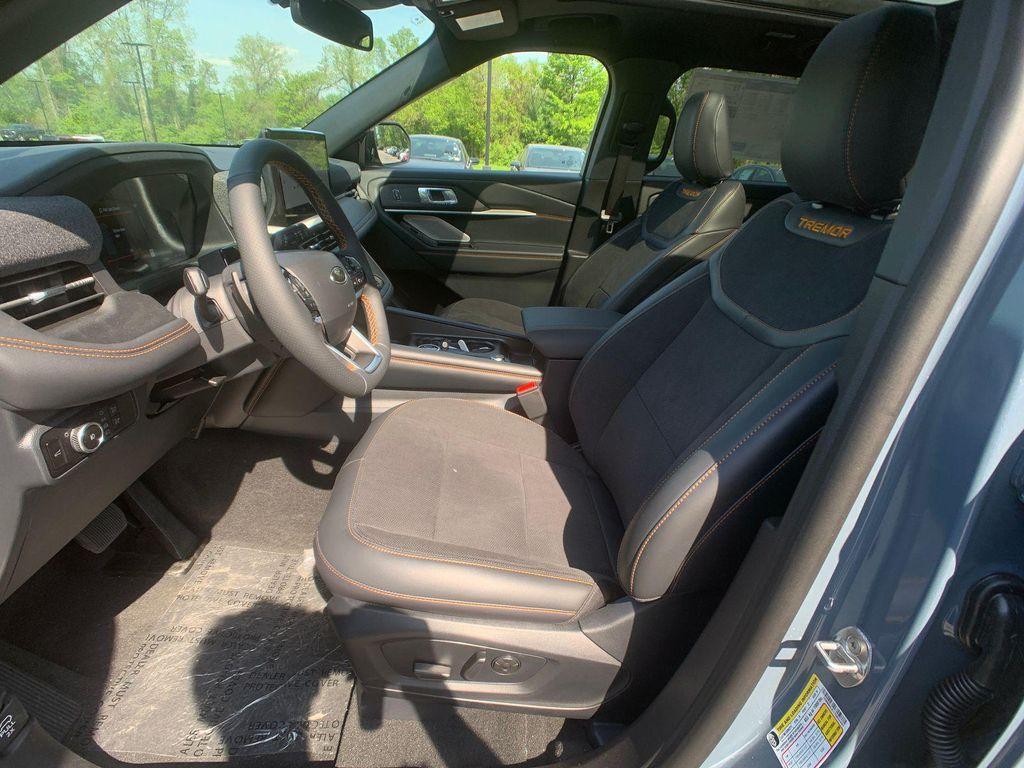 new 2026 Ford Explorer car, priced at $59,371