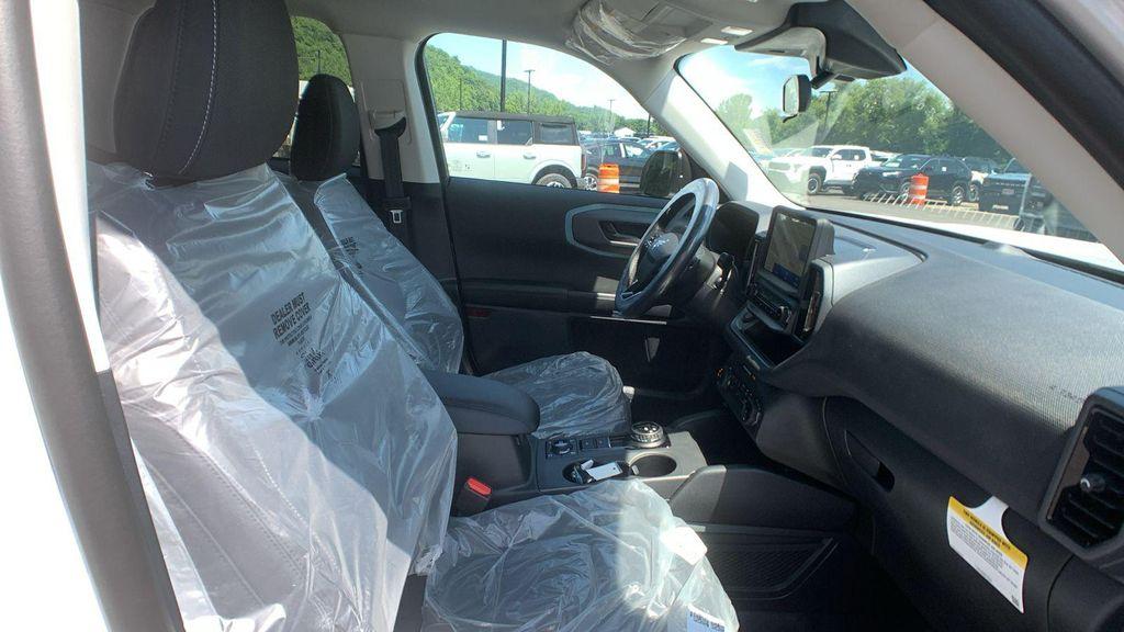 new 2024 Ford Bronco Sport car, priced at $35,783