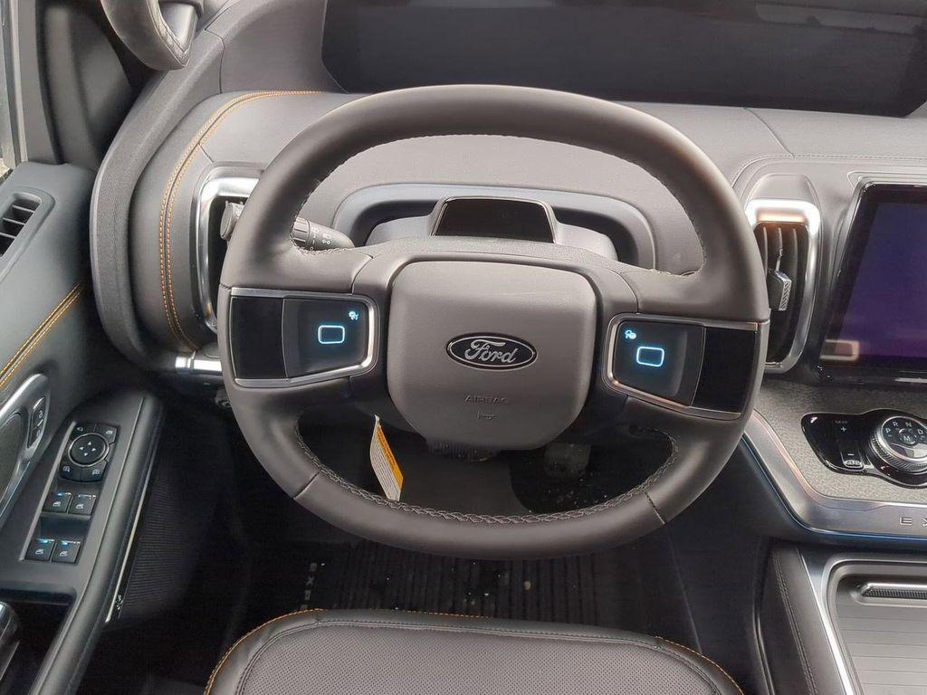 new 2026 Ford Expedition car, priced at $85,845