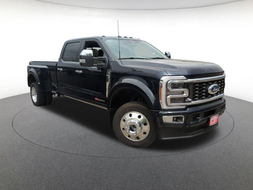 new 2025 Ford F-450 car, priced at $105,250