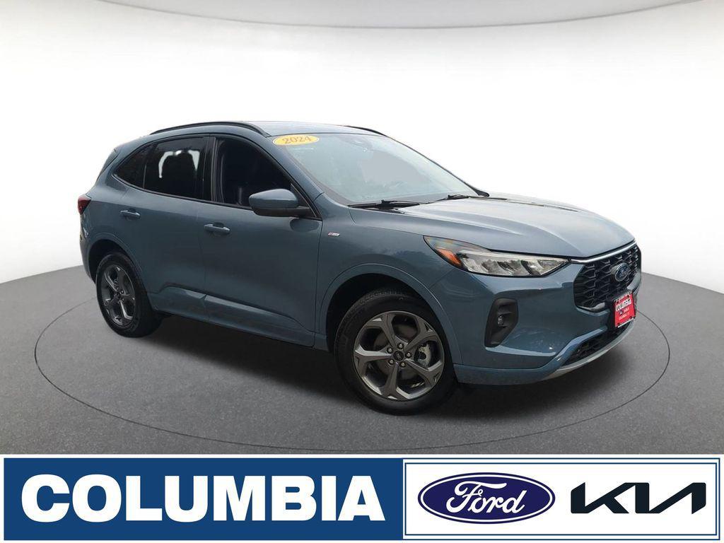 used 2024 Ford Escape car, priced at $25,921
