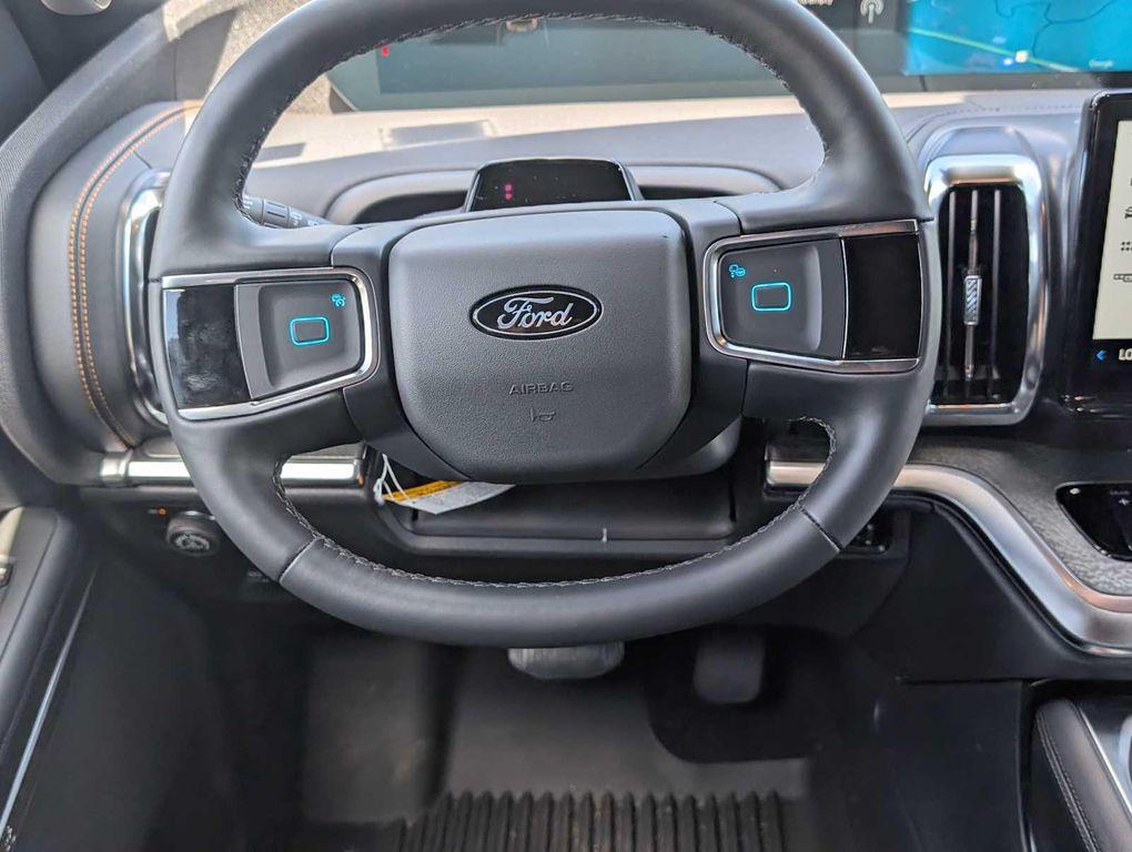 new 2026 Ford Expedition car, priced at $80,560