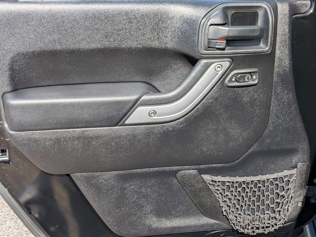 used 2014 Jeep Wrangler Unlimited car, priced at $13,995