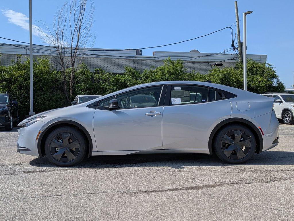 new 2026 Toyota Prius Plug-In Hybrid car, priced at $35,310