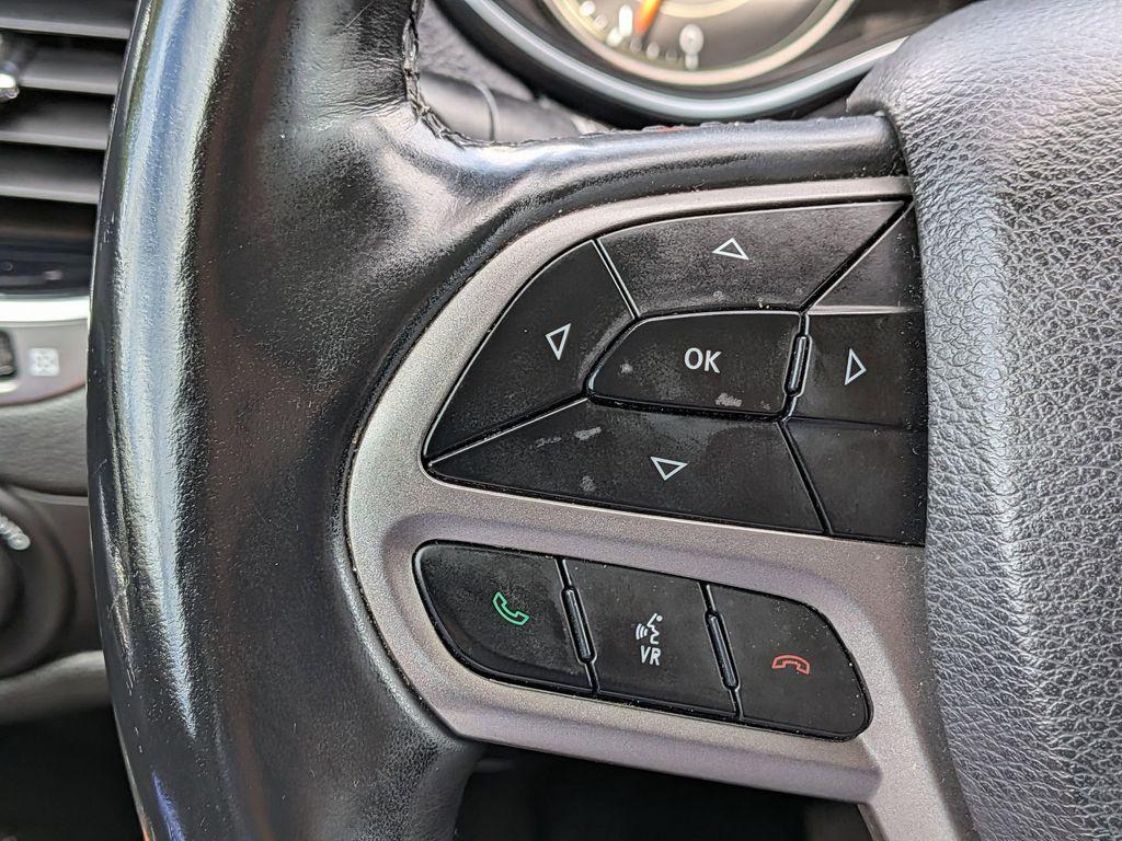 used 2019 Jeep Cherokee car, priced at $14,895