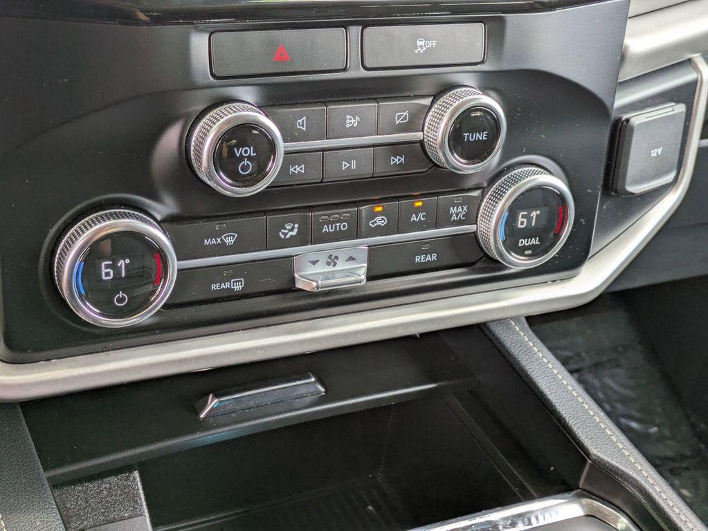 used 2022 Ford Expedition car, priced at $35,995