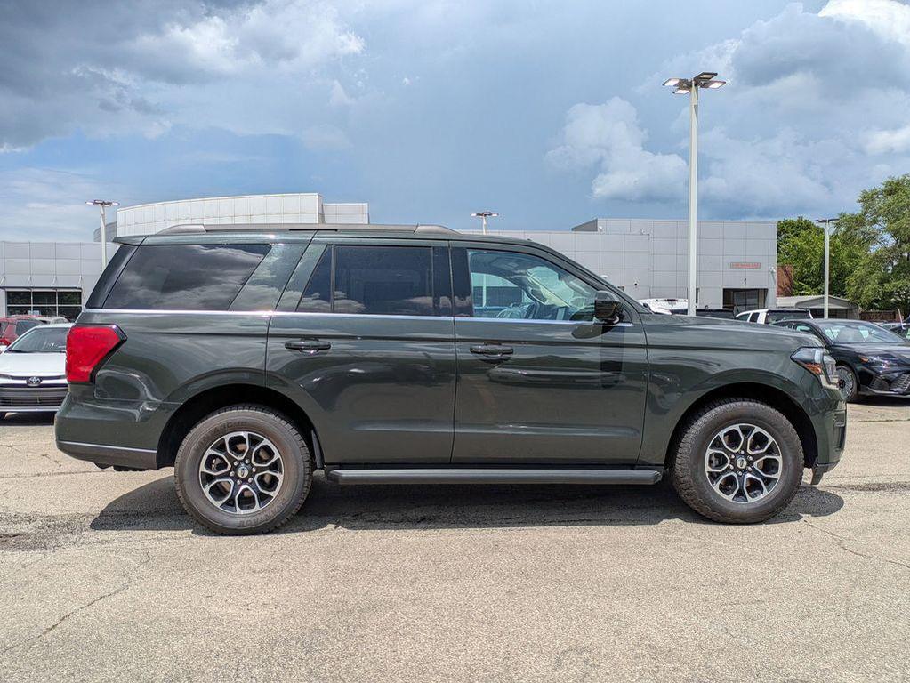 used 2022 Ford Expedition car, priced at $35,995