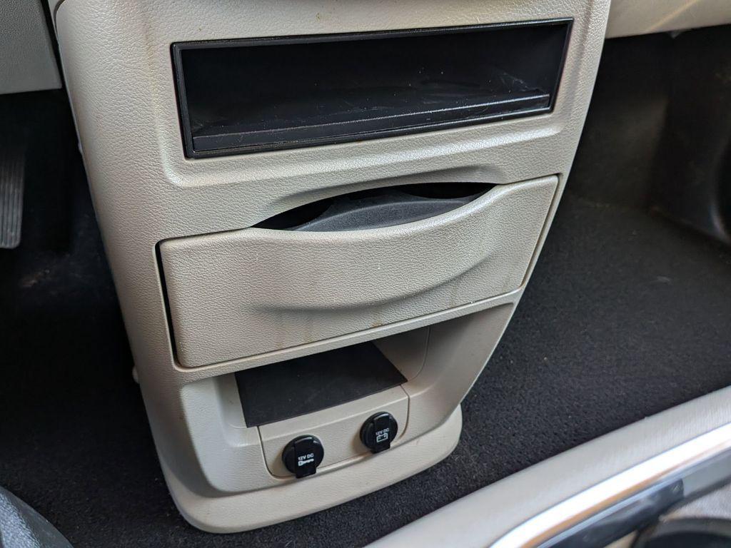 used 2015 Chrysler Town & Country car, priced at $15,995