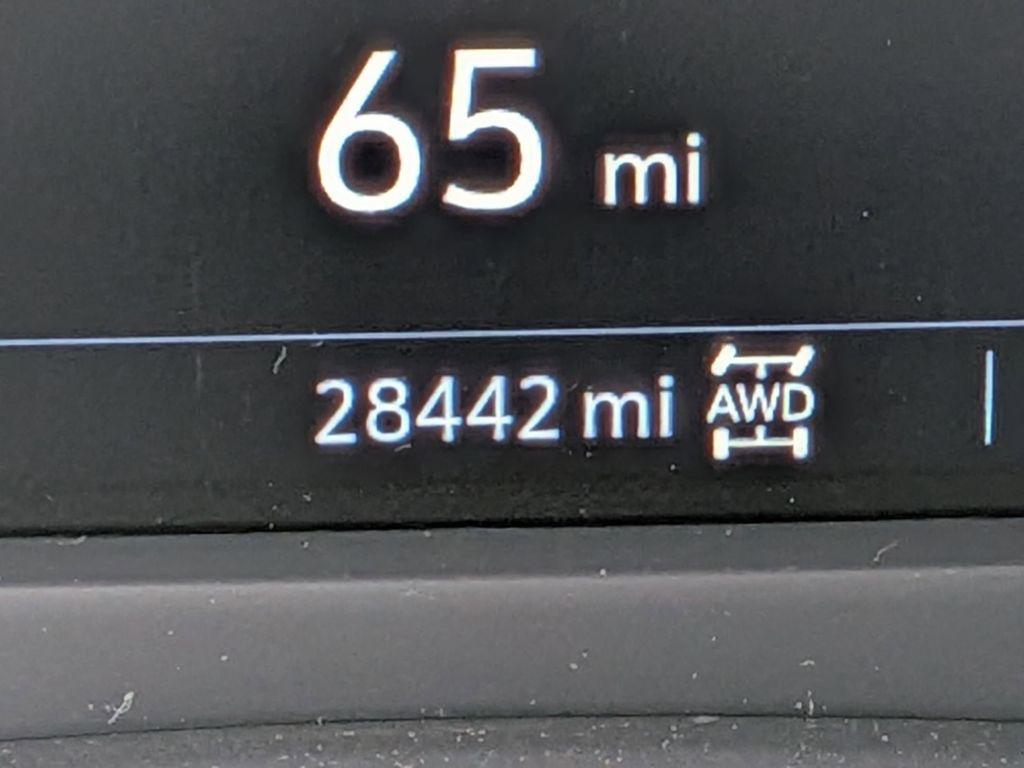 used 2023 Cadillac XT4 car, priced at $27,995