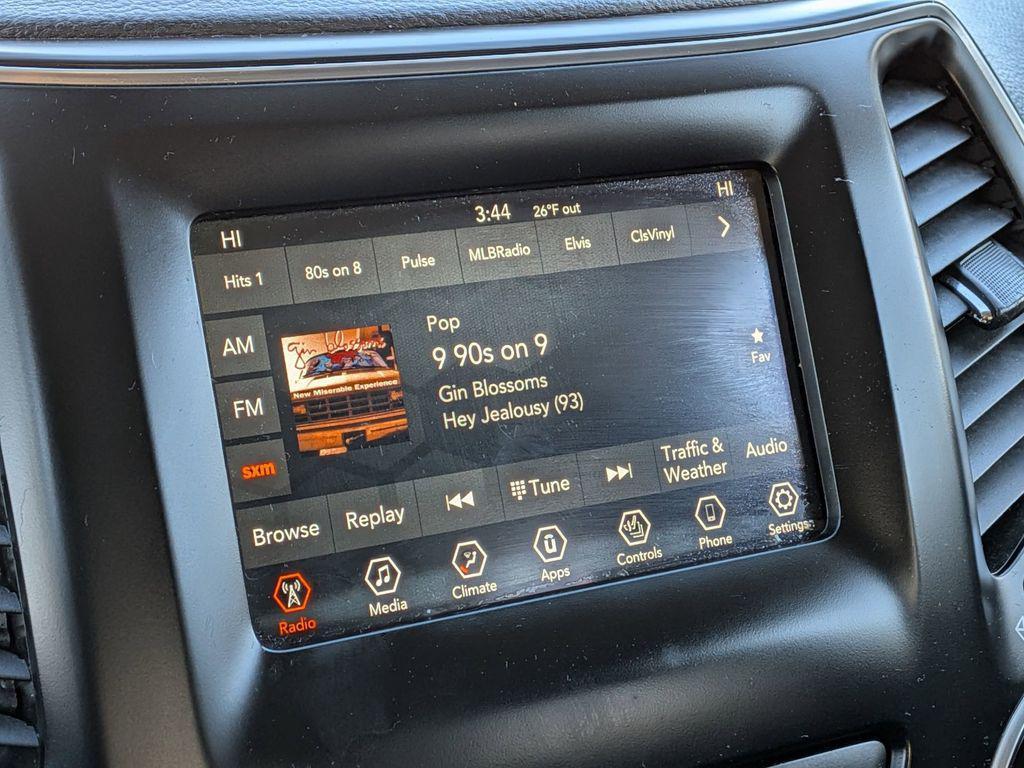 used 2019 Jeep Cherokee car, priced at $15,995