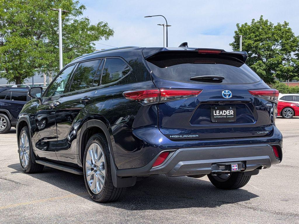 used 2023 Toyota Highlander Hybrid car, priced at $37,995