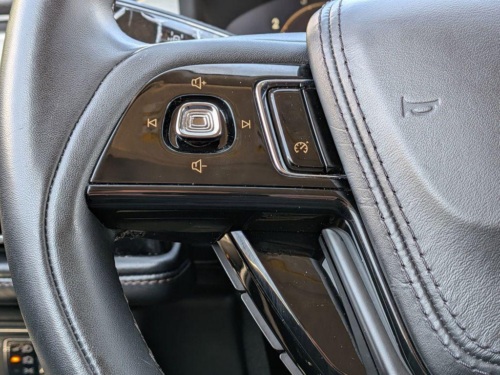 used 2024 Lincoln Aviator car, priced at $43,995