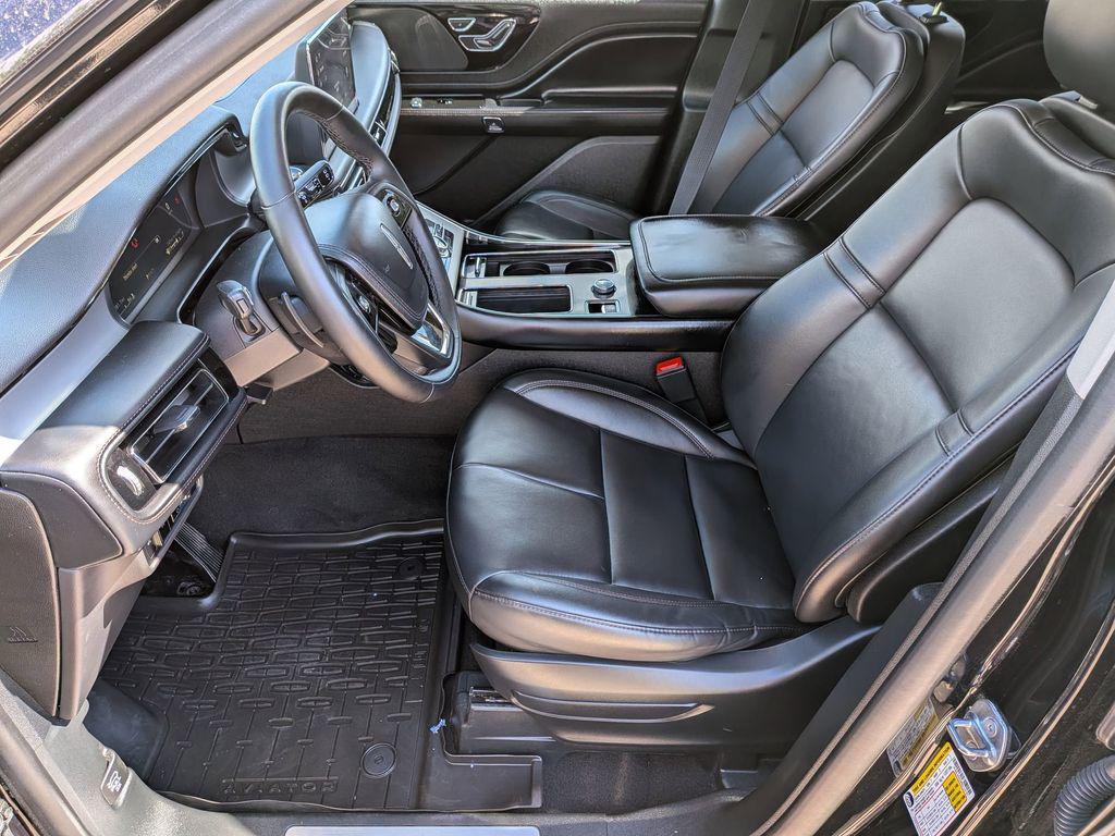 used 2024 Lincoln Aviator car, priced at $43,995