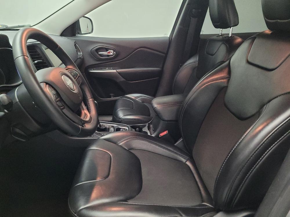 used 2019 Jeep Cherokee car, priced at $20,295