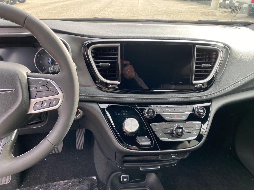 new 2026 Chrysler Pacifica car, priced at $49,500